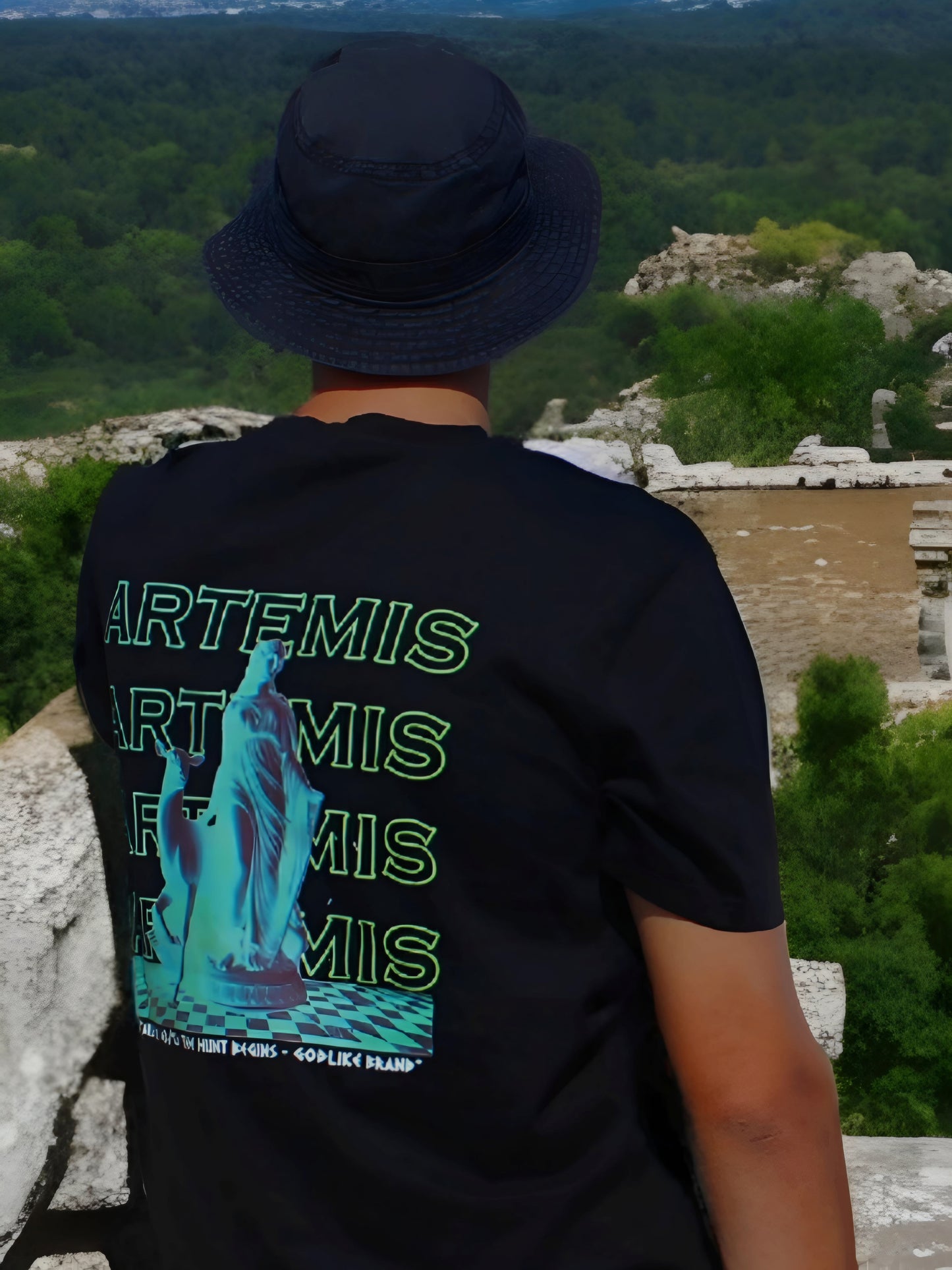 Artemis 'The Hunt' T-Shirt